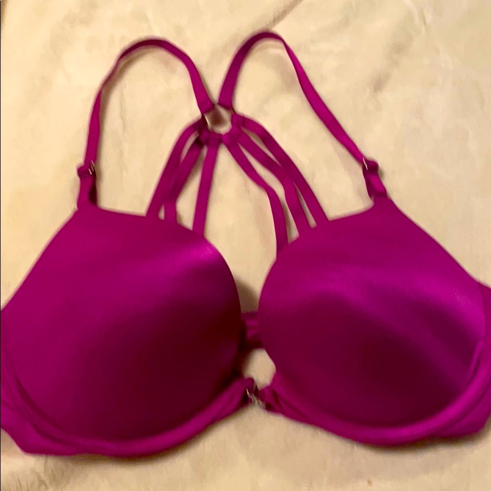 VS Bra 32D